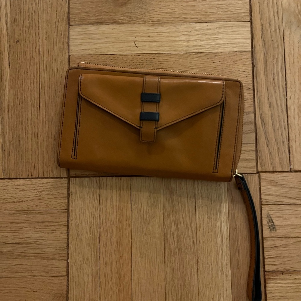 Brown Leather Women’s Clutch